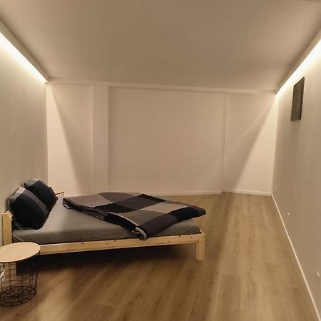 Palm Beach Loft Bissone Kültér fotó