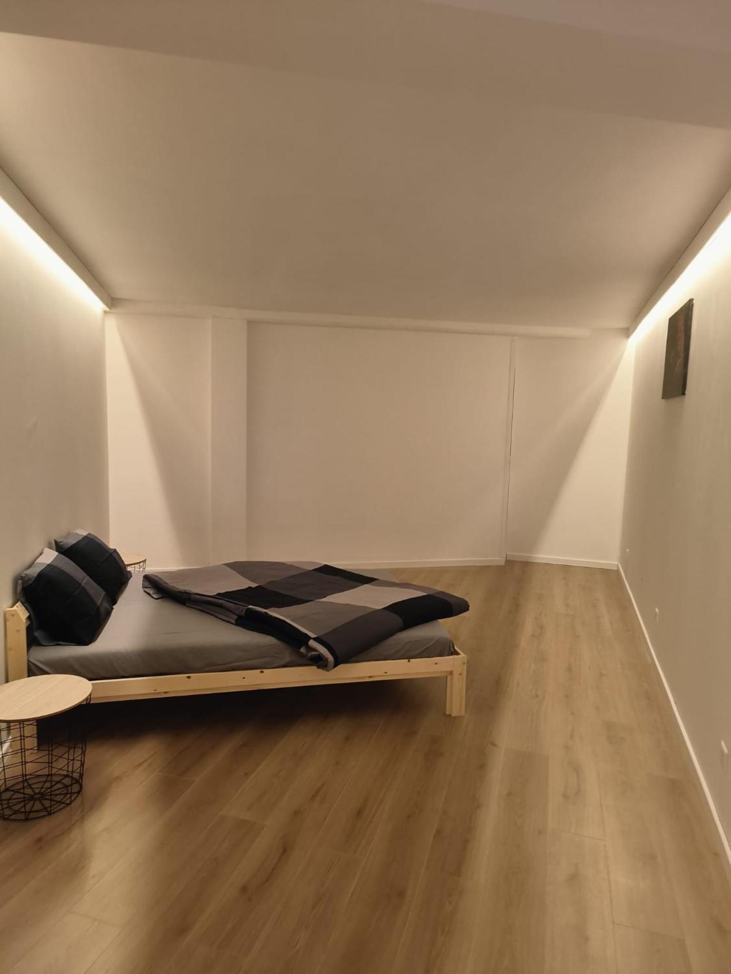 Palm Beach Loft Bissone Kültér fotó